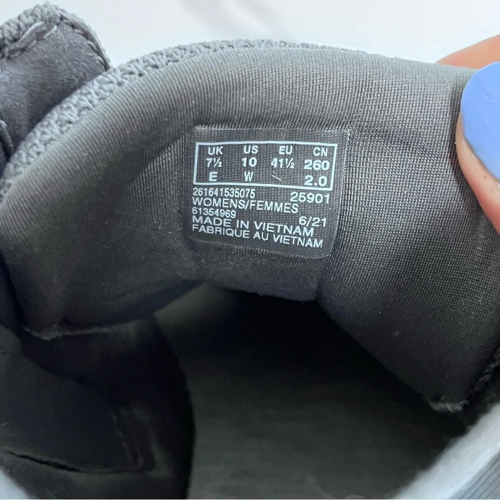 Clarks Cloudsteppers High Top Zip Sneaker Gray Grey Camouflage Detail 10 Wide - Picture 9 of 10